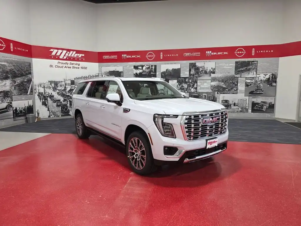 2026 GMC Yukon Denali AWD's photo