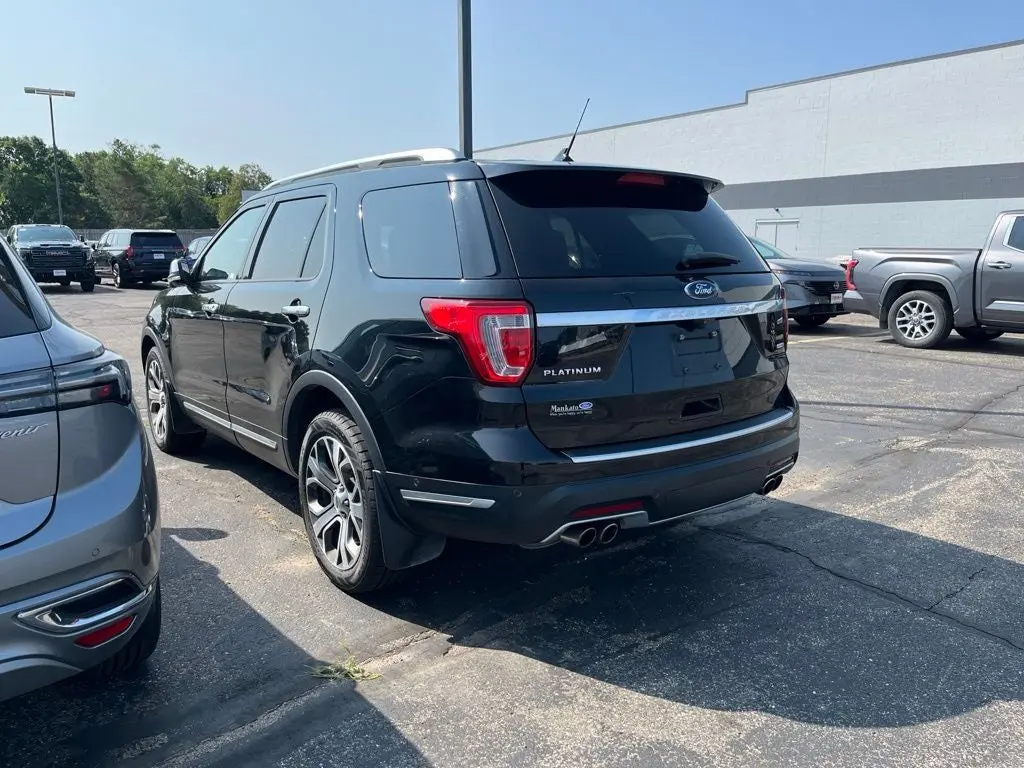 2018 Ford Explorer Platinum 4WD photo 5