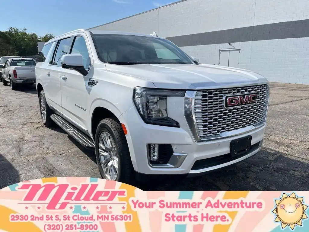 2023 GMC Yukon Denali AWD's photo