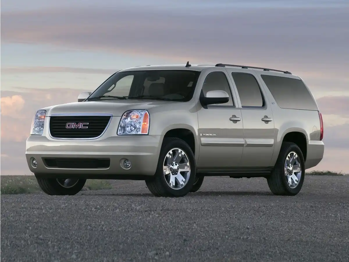 2012 GMC Yukon 4WD 1/2 Ton SLT (4SA)'s photo