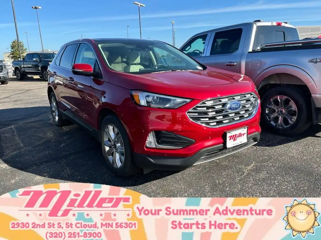 2022 Ford Edge Titanium AWD's photo