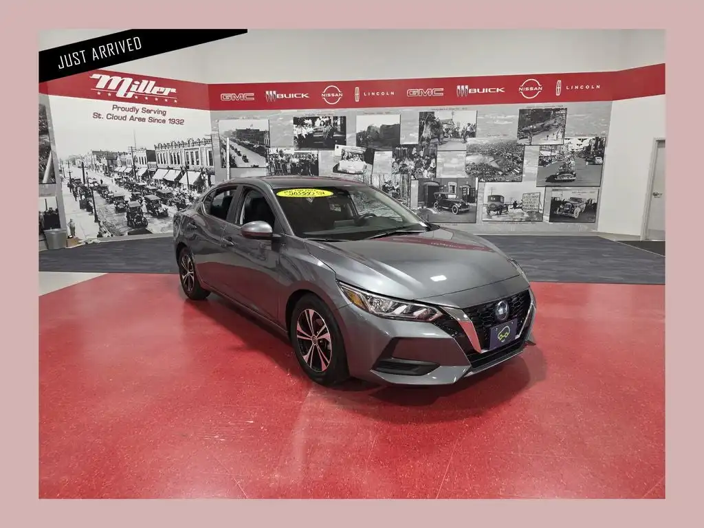 2023 Nissan Sentra SV CVT's photo