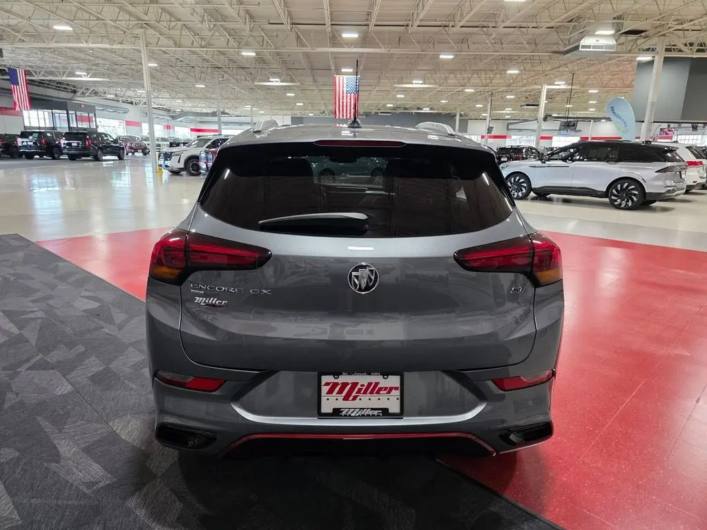 2020 Buick Encore GX Essence AWD photo 4