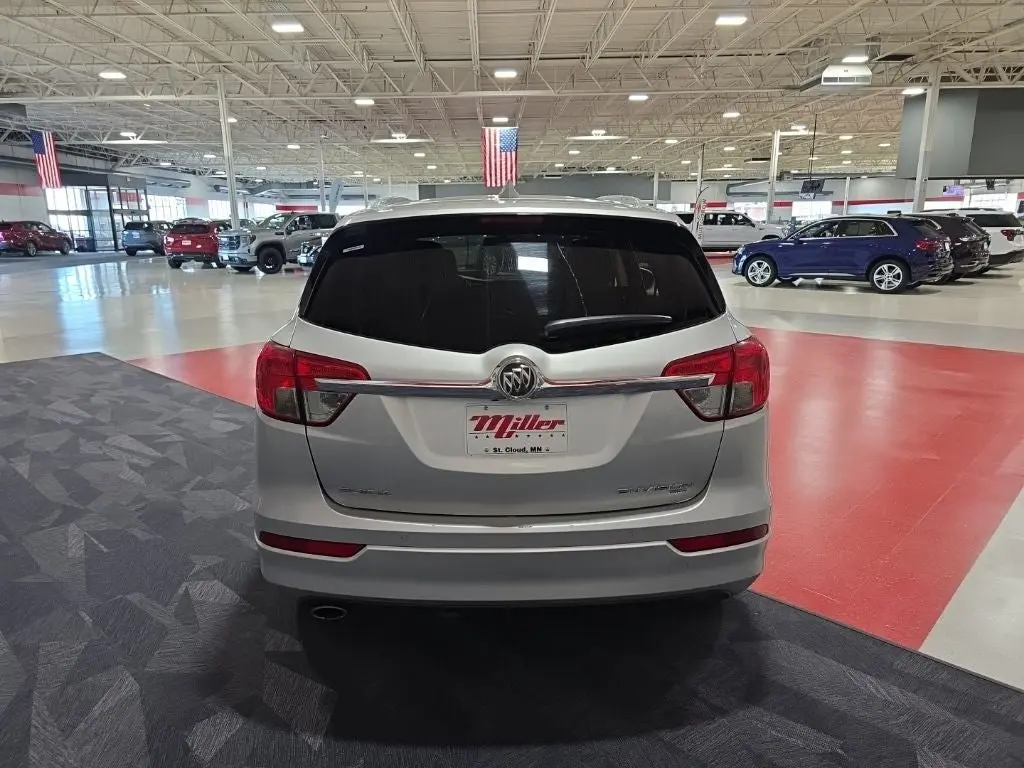2017 Buick Envision Essence AWD photo 5