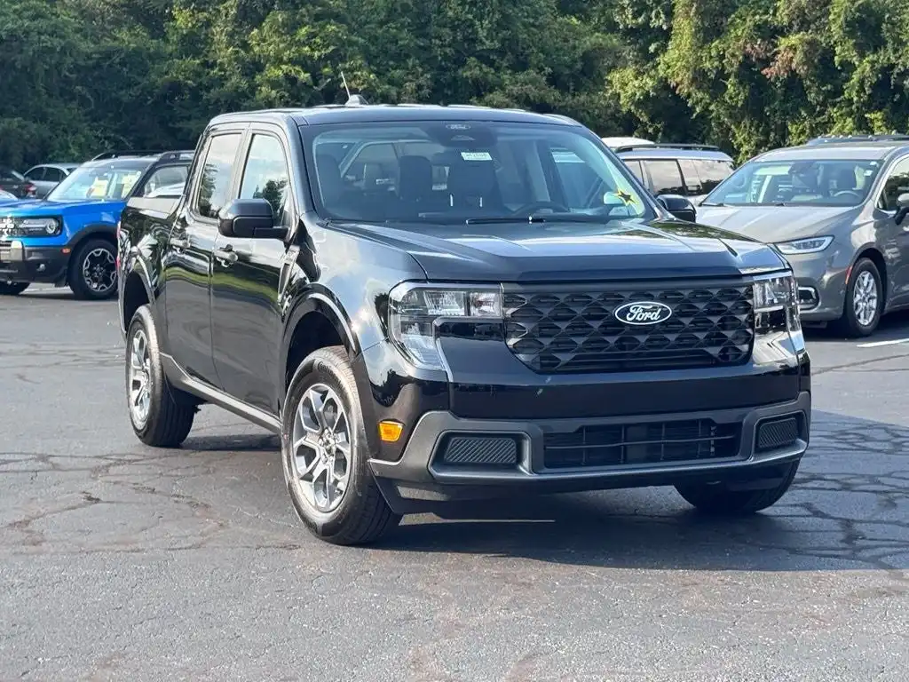 2026 Ford Maverick XLT FWD's photo