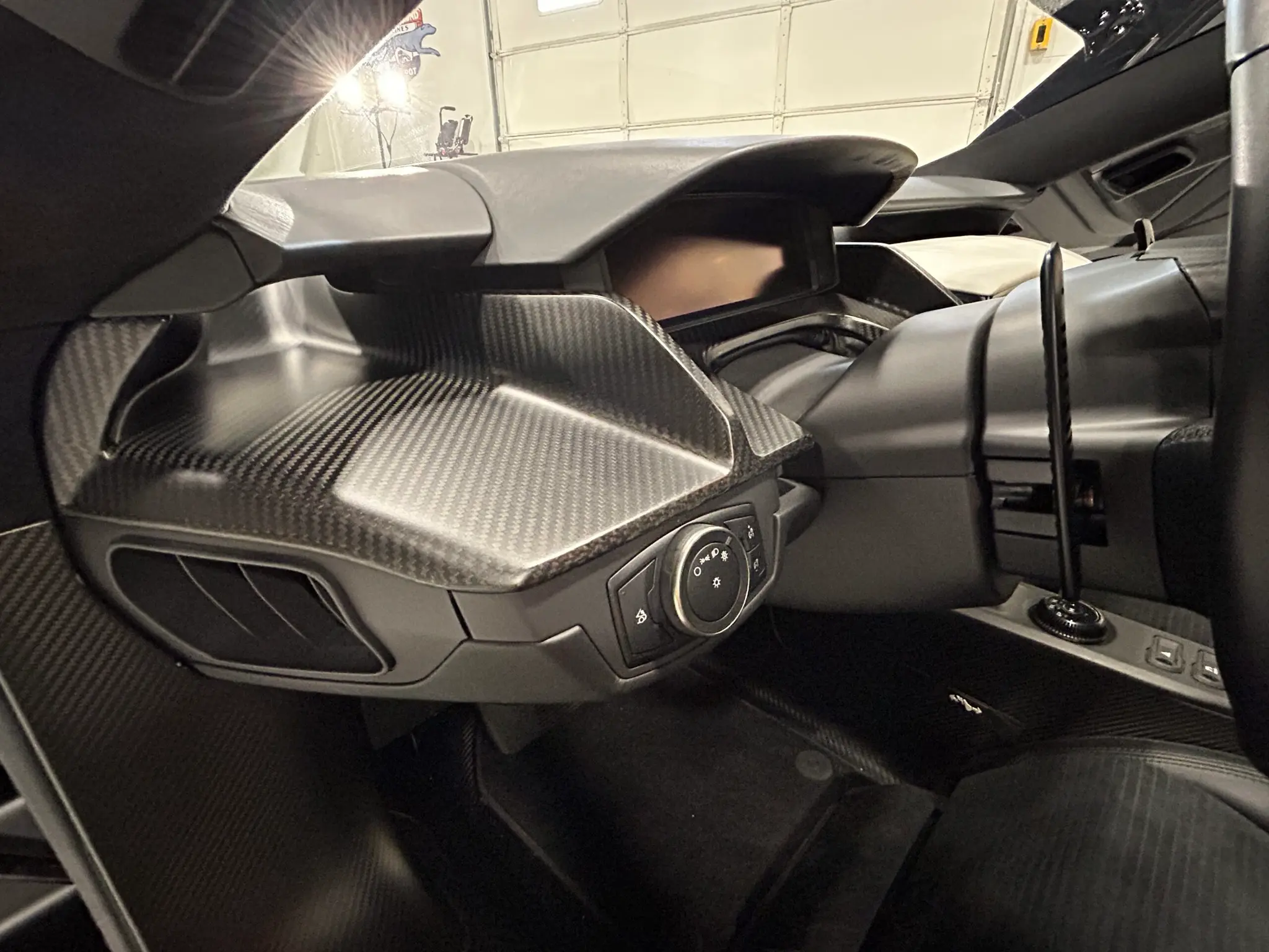 2017 Ford GT undefined photo 3