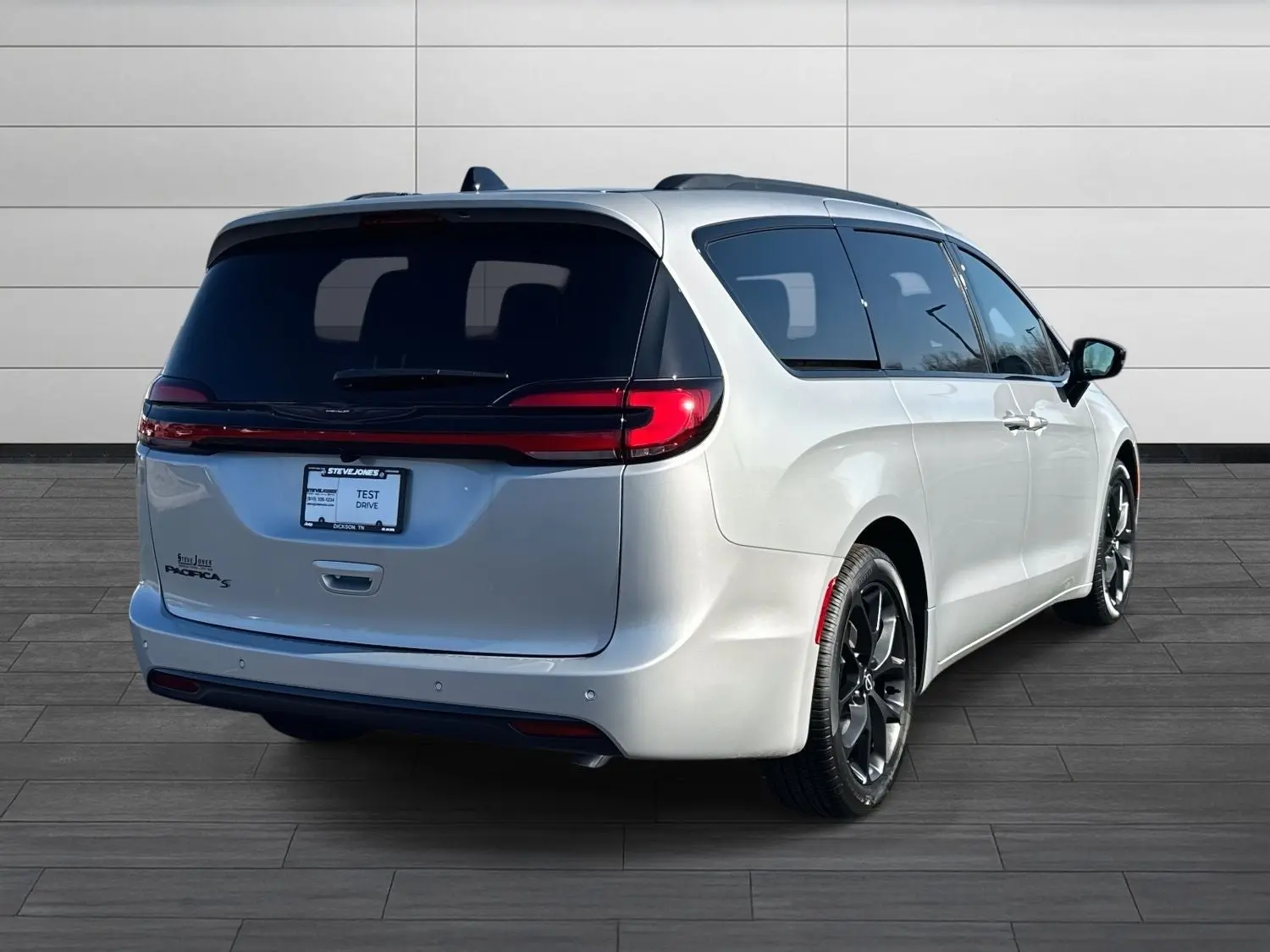 2026 Chrysler Pacifica Select photo 3