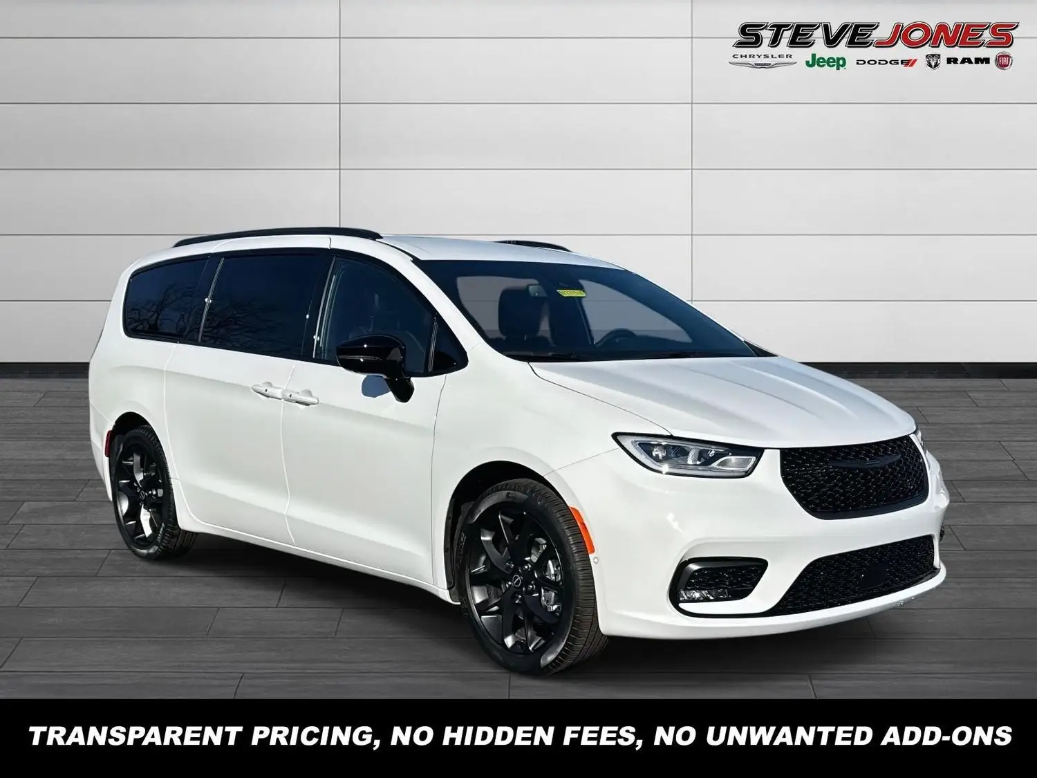 2026 Chrysler Pacifica Select photo 1