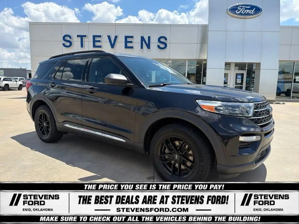 2020 Ford Explorer XLT 4WD photo 1