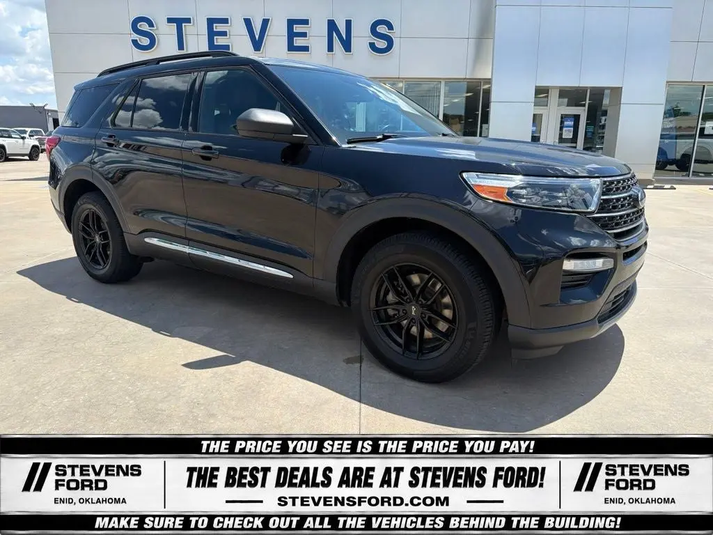 2020 Ford Explorer XLT 4WD photo 3