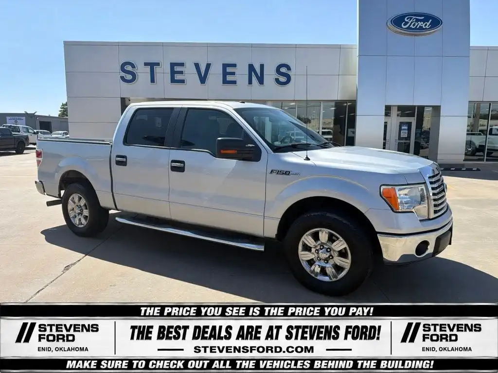 2012 Ford F-150 XLT SuperCrew 145 in's photo