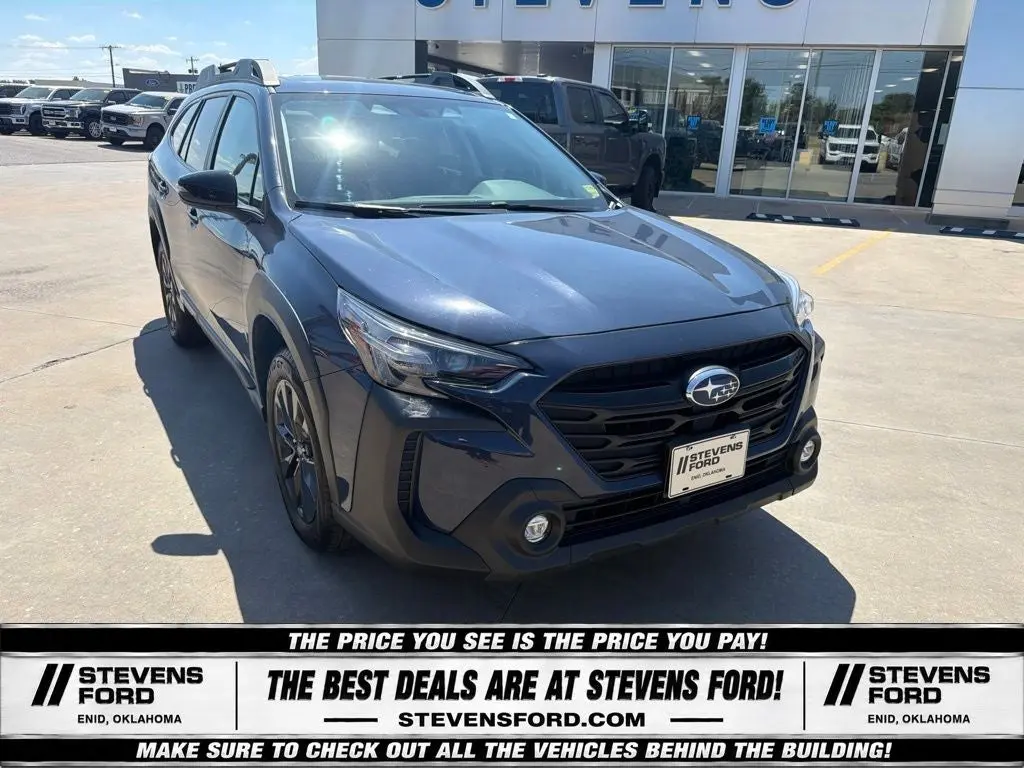 2025 Subaru Outback Onyx Edition photo 3