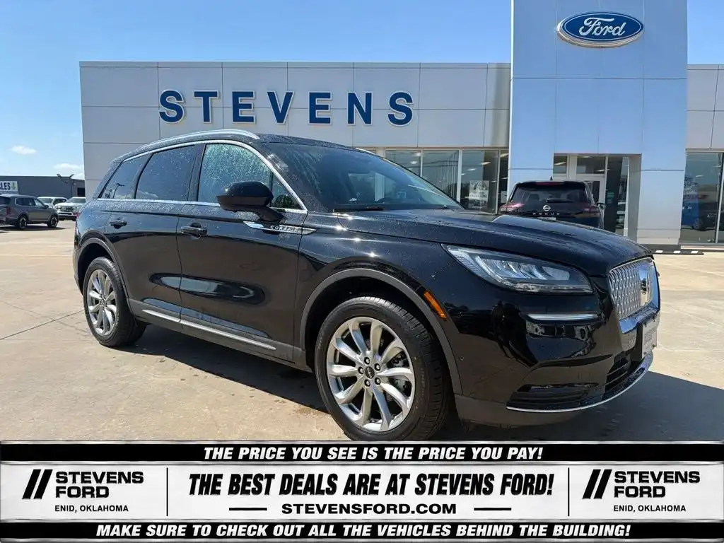 2022 Lincoln Corsair AWD's photo