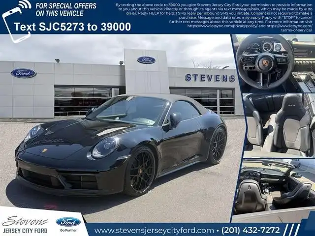 2022 Porsche 911 Carrera 4 GTS Cabriolet's photo