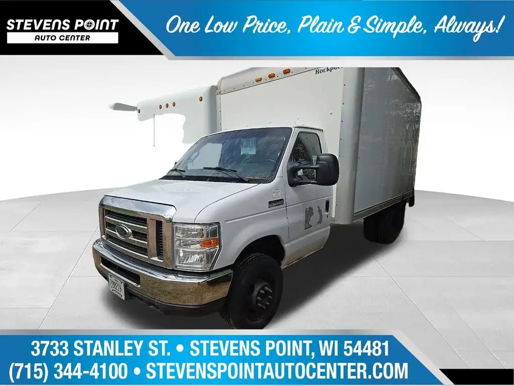 2014 Ford E-Series DRW E-450 Super Duty 158 in WB's photo