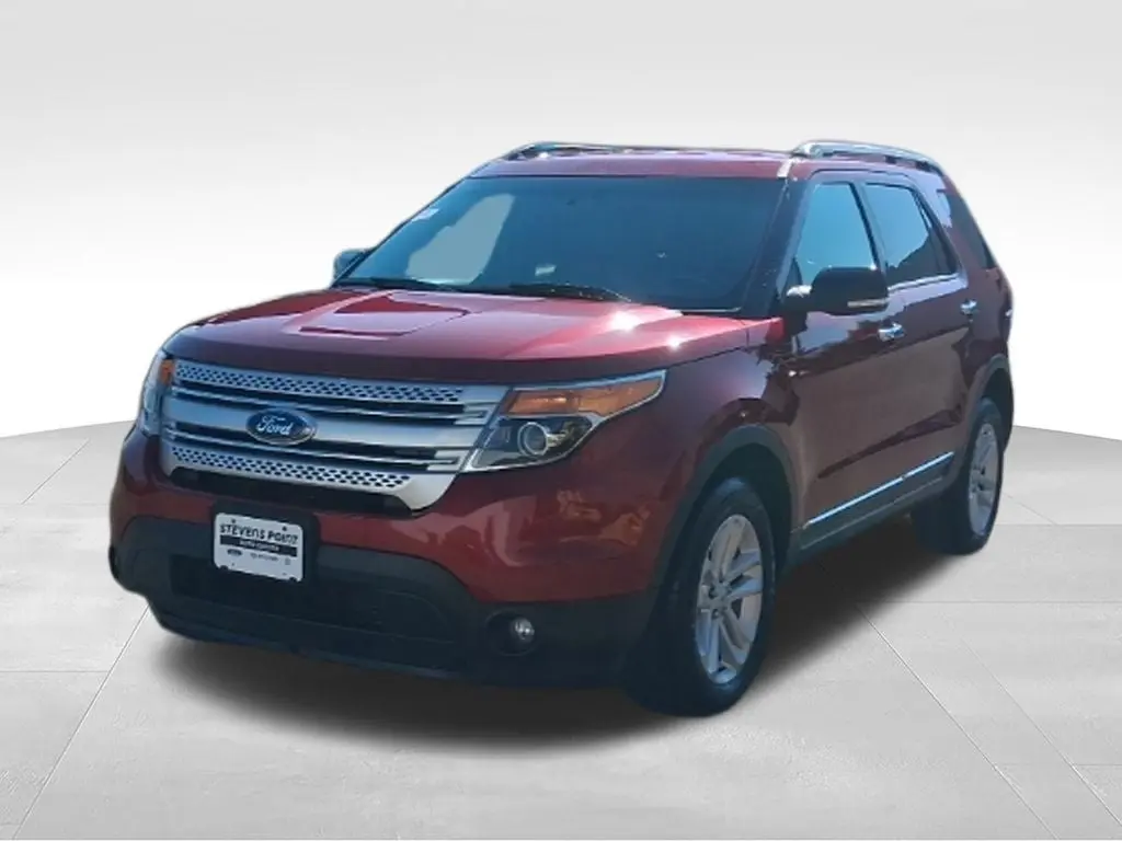 2014 Ford Explorer XLT 4WD photo 3
