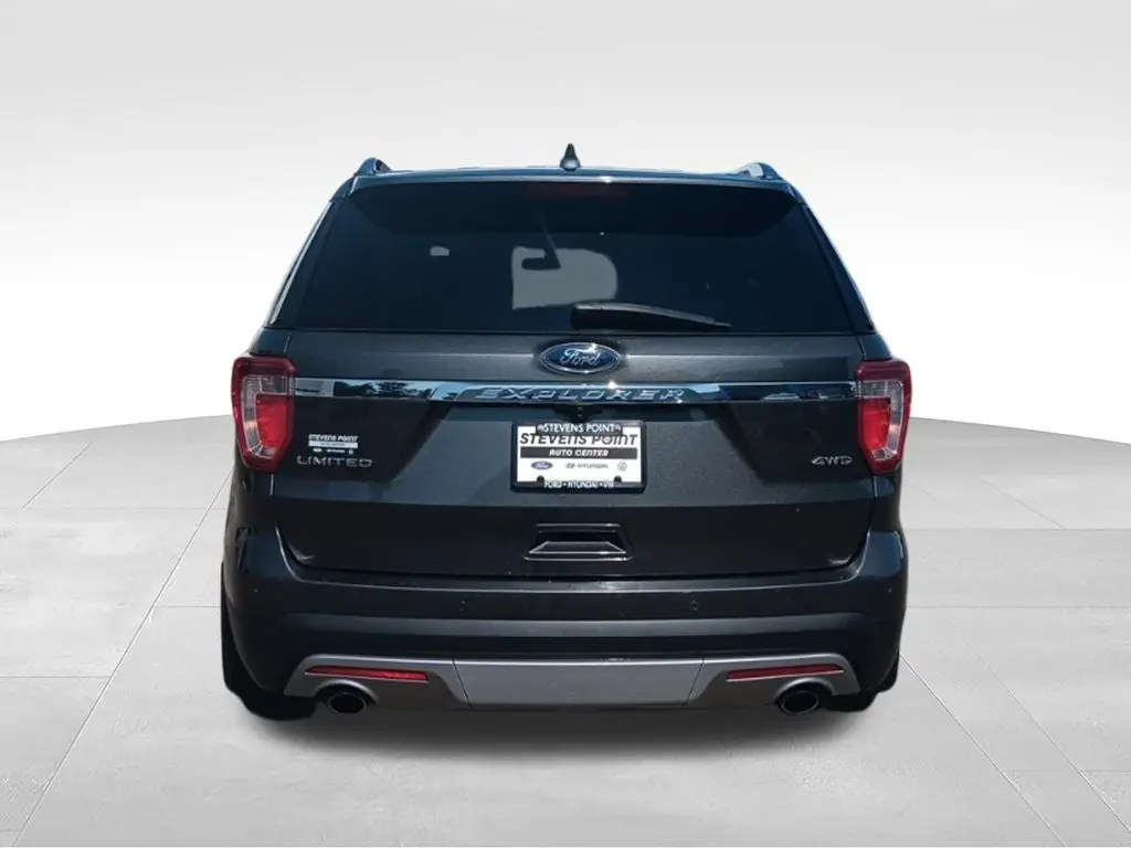 2017 Ford Explorer Limited 4WD photo 5