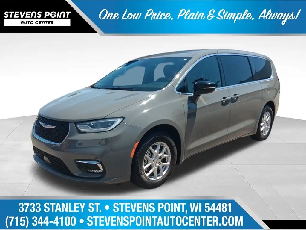 2025 Chrysler Pacifica Select's photo