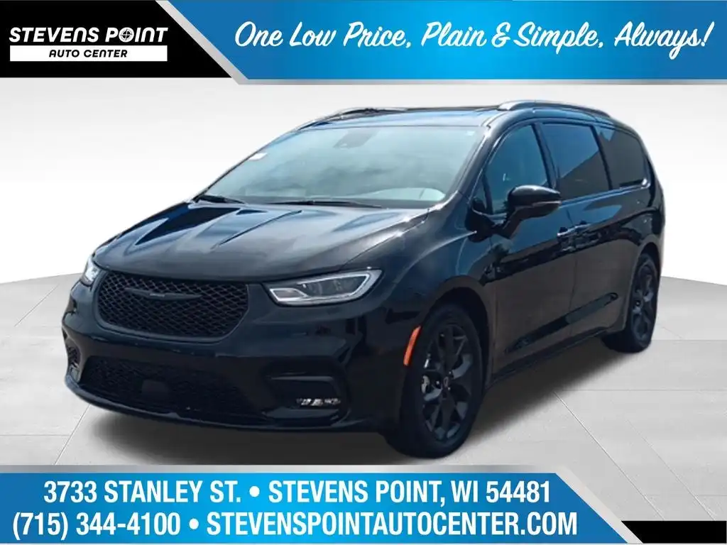 2025 Chrysler Pacifica Limited's photo