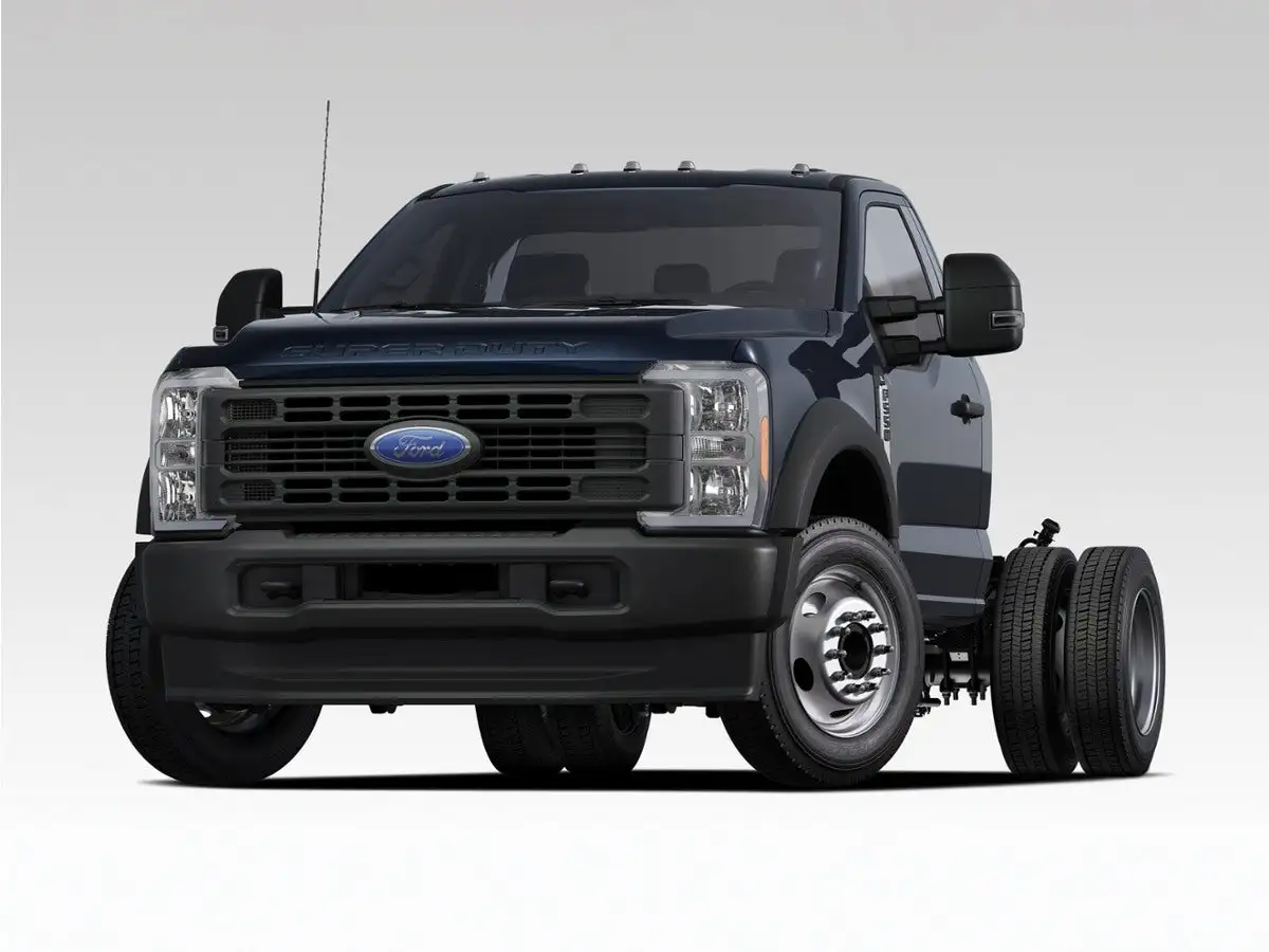 2027 Ford F-550 XL 4x4 SuperCab 168-In DRW's photo
