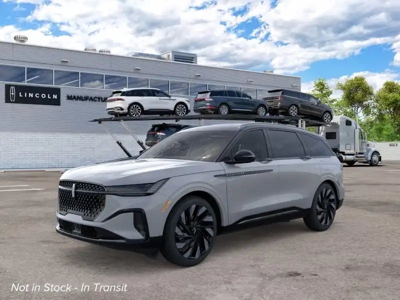 2026 Lincoln Nautilus Reserve AWD's photo