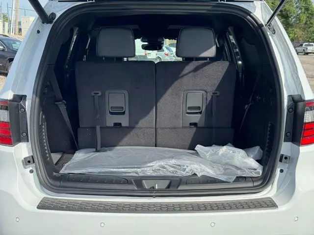 2027 Dodge Durango HEMI V8 GT AWD Plus photo 5
