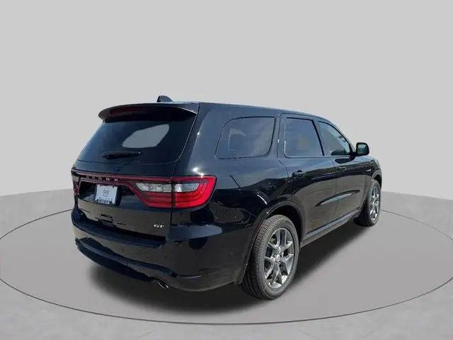 2027 Dodge Durango HEMI V8 GT AWD photo 3