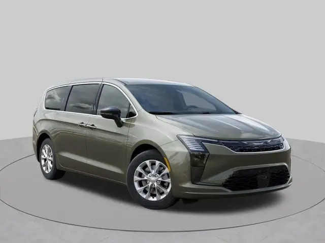 2027 Chrysler Pacifica Select AWD photo 5