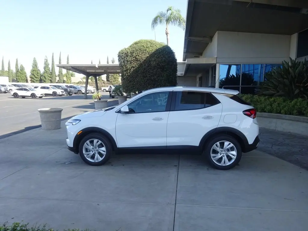 2026 Buick Encore GX Preferred photo 4