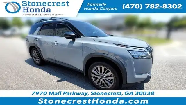 2024 Nissan Pathfinder SL 2WD's photo