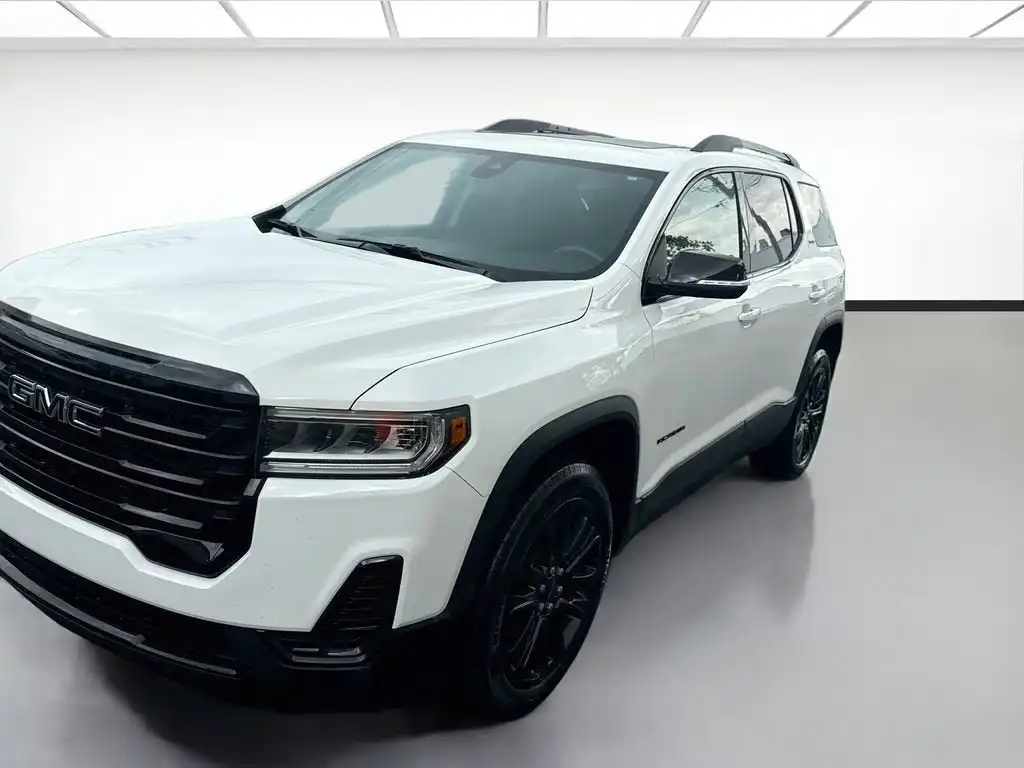 2023 GMC Acadia SLE FWD's photo