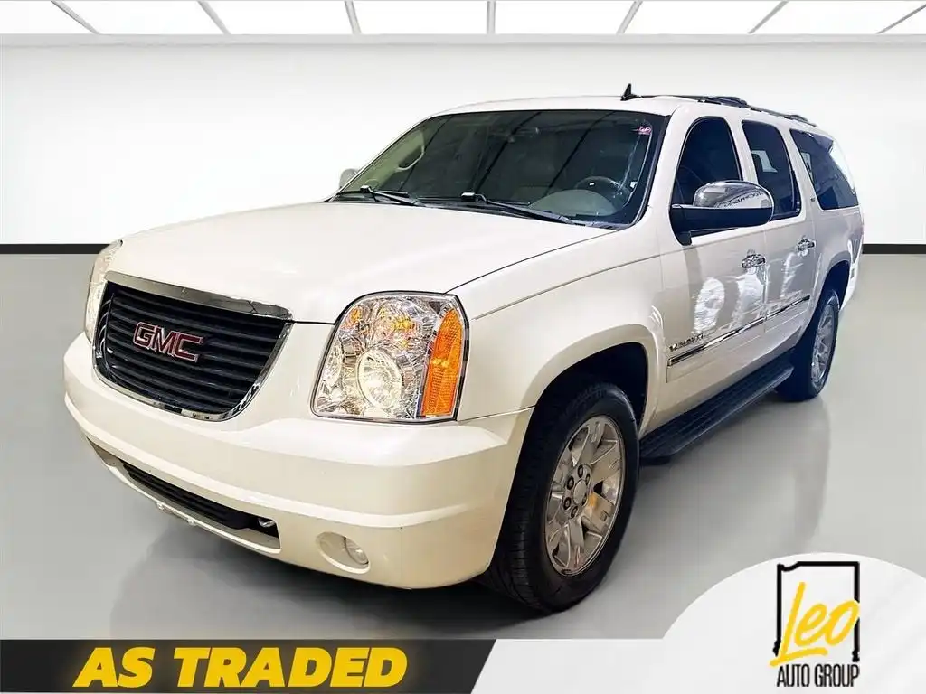 2011 GMC Yukon 2WD 1/2 Ton SLT (4SA)'s photo