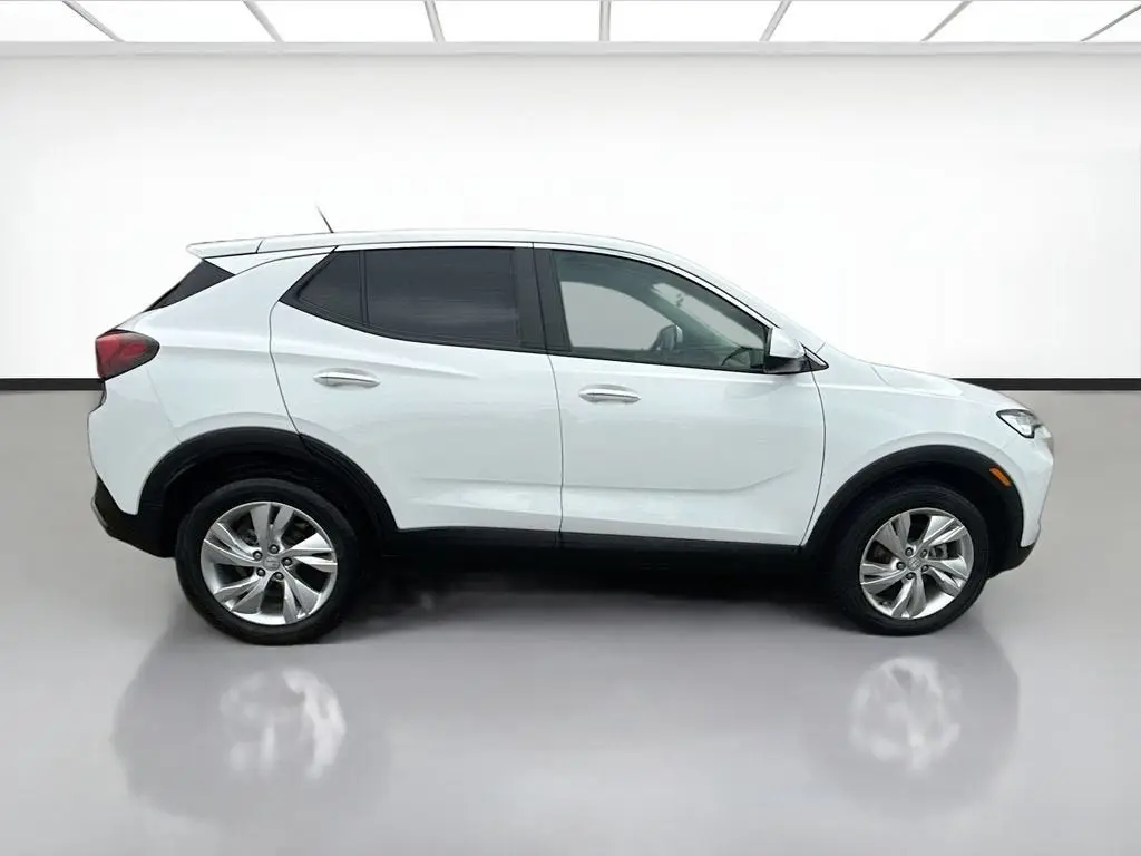 2024 Buick Encore GX Preferred AWD photo 4
