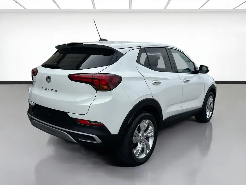 2024 Buick Encore GX Preferred AWD photo 5