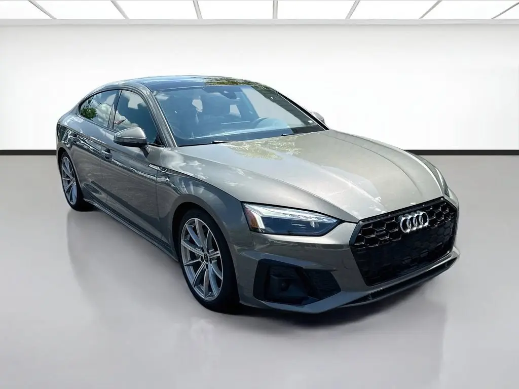 2025 Audi A5 Sportback 45 Premium quattro S tronic photo 4