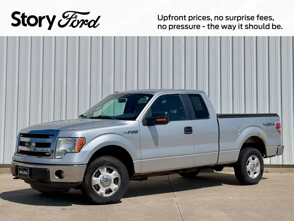 2014 Ford F-150 XLT 4WD SuperCab 145 in's photo