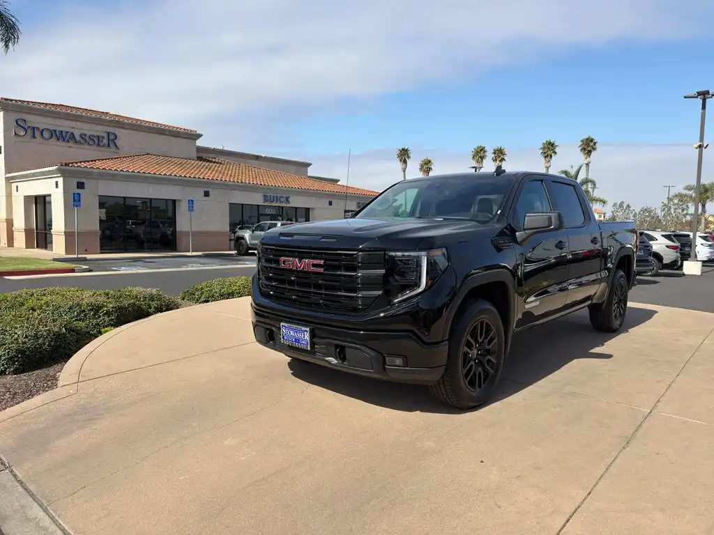 2026 GMC Sierra 4WD Crew Cab Standard Box Elevation's photo
