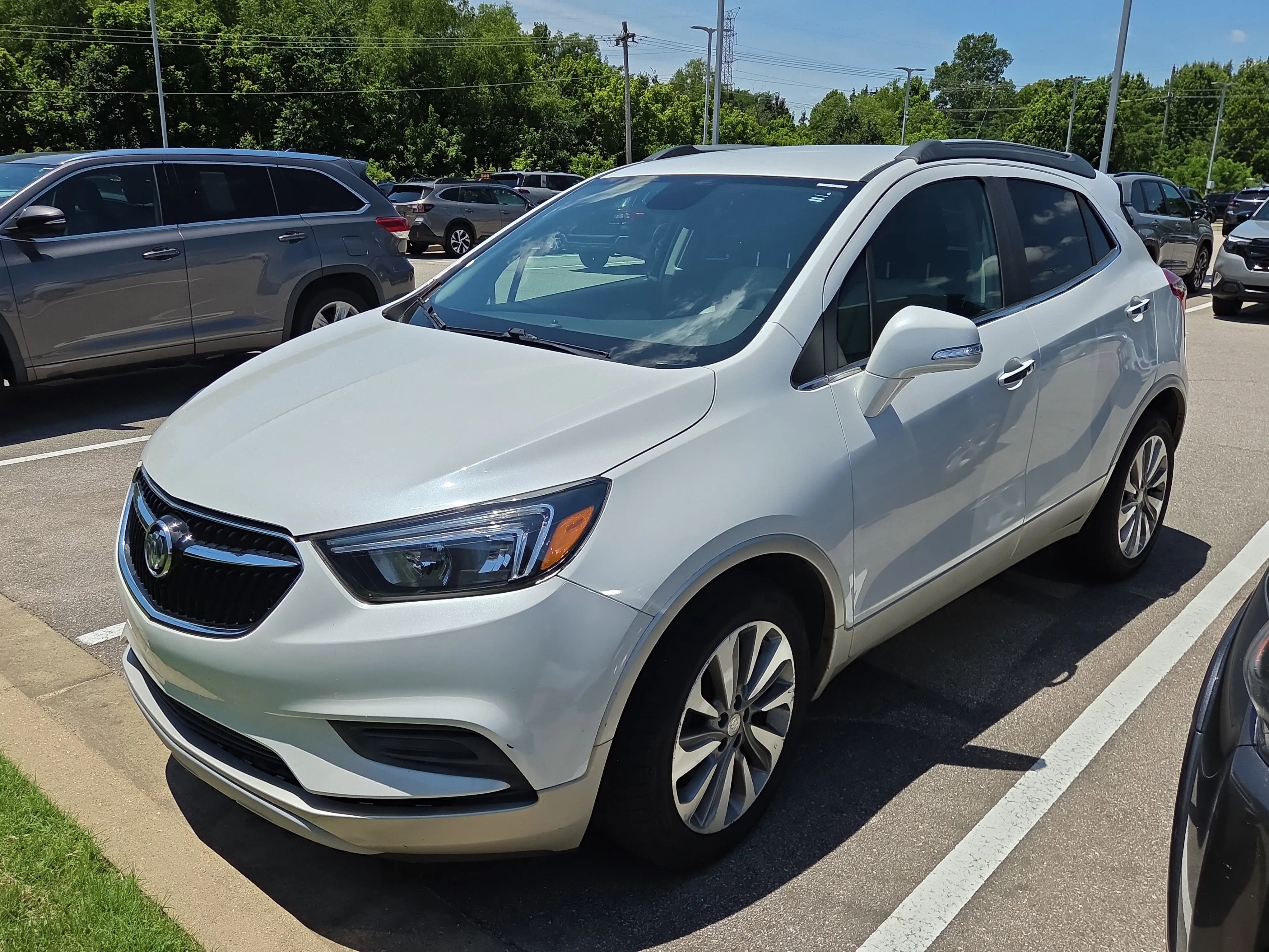 2019 Buick Encore Preferred photo 4