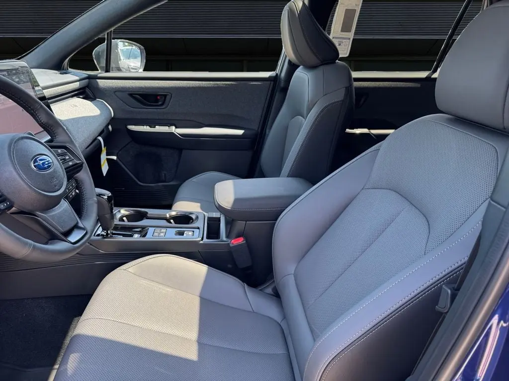 2026 Subaru Outback Limited photo 3