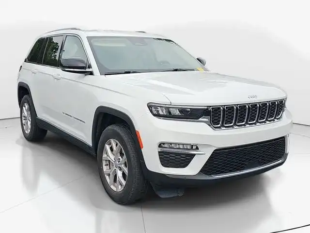 2022 Jeep Grand Cherokee Limited's photo