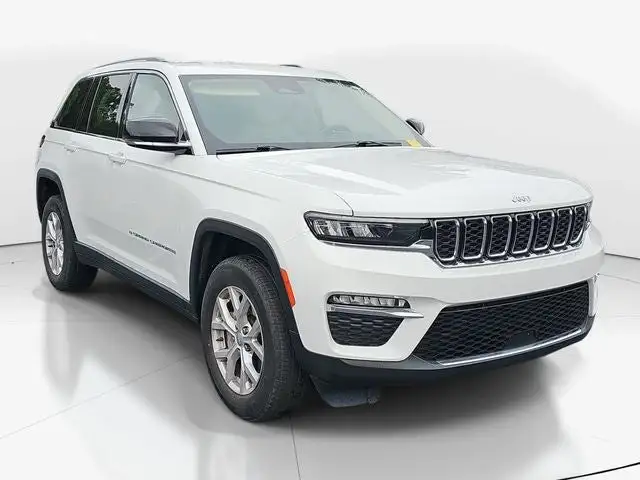2022 Jeep Grand Cherokee Limited's photo