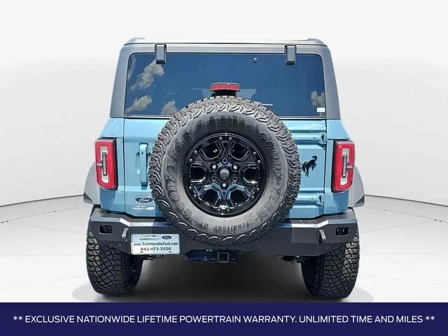 2021 Ford Bronco First Edition Advanced 4x4 photo 5
