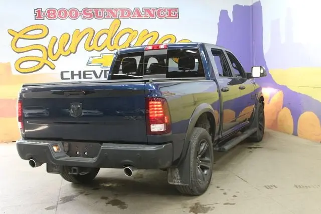 2021 RAM 1500 Classic Warlock Crew Cab 4WD 5'7" Box photo 4