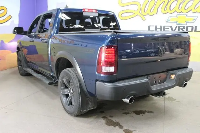 2021 RAM 1500 Classic Warlock Crew Cab 4WD 5'7" Box photo 5