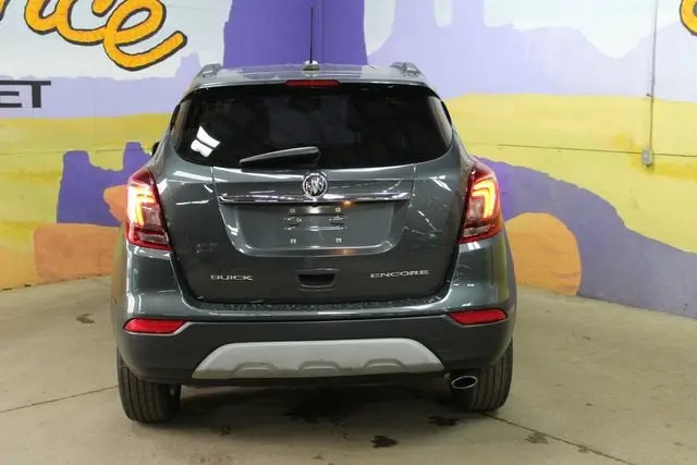 2018 Buick Encore Essence photo 4