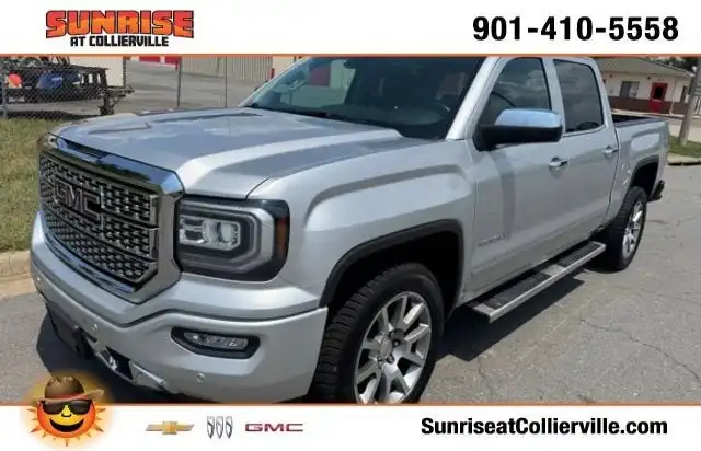 2018 GMC Sierra 4WD Crew Cab Short Box's photo