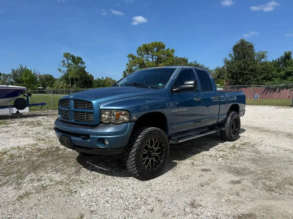 2004 Dodge Ram 2500 SLT 4WD Quad Cab SWB's photo