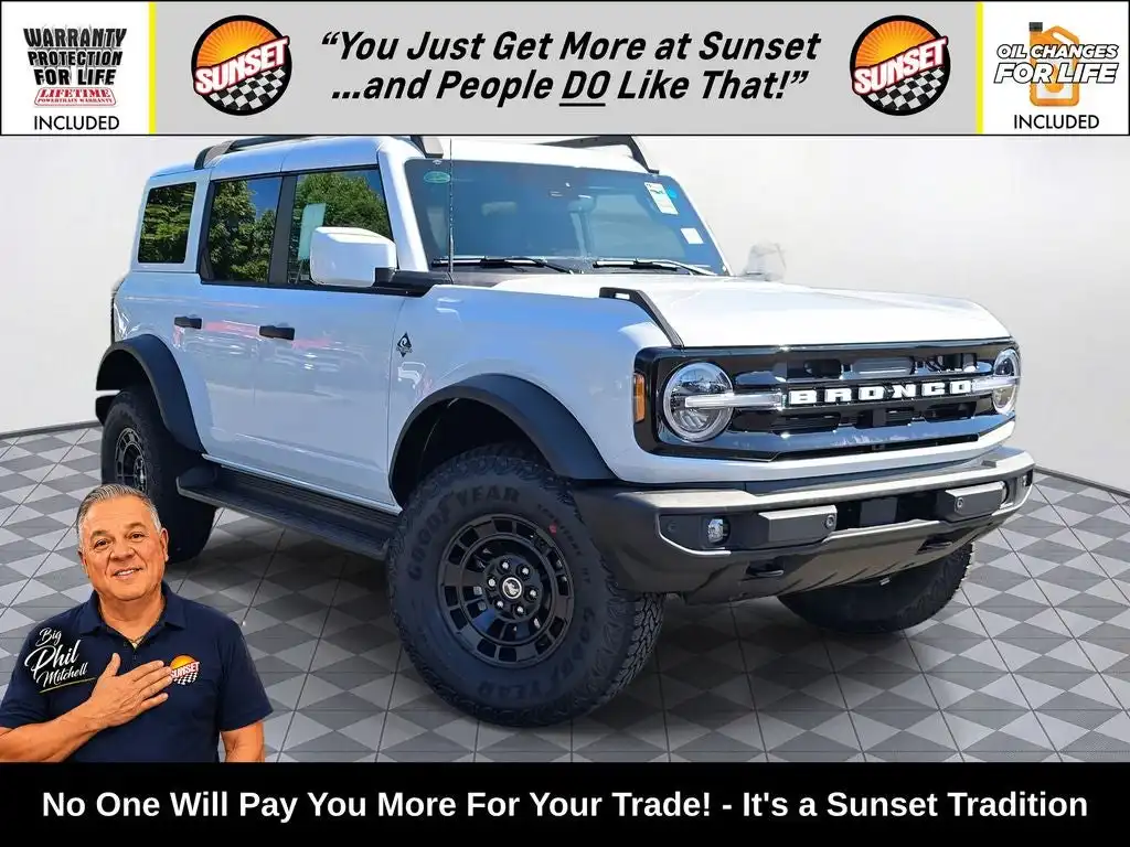 2026 Ford Bronco Outer Banks 4WD's photo