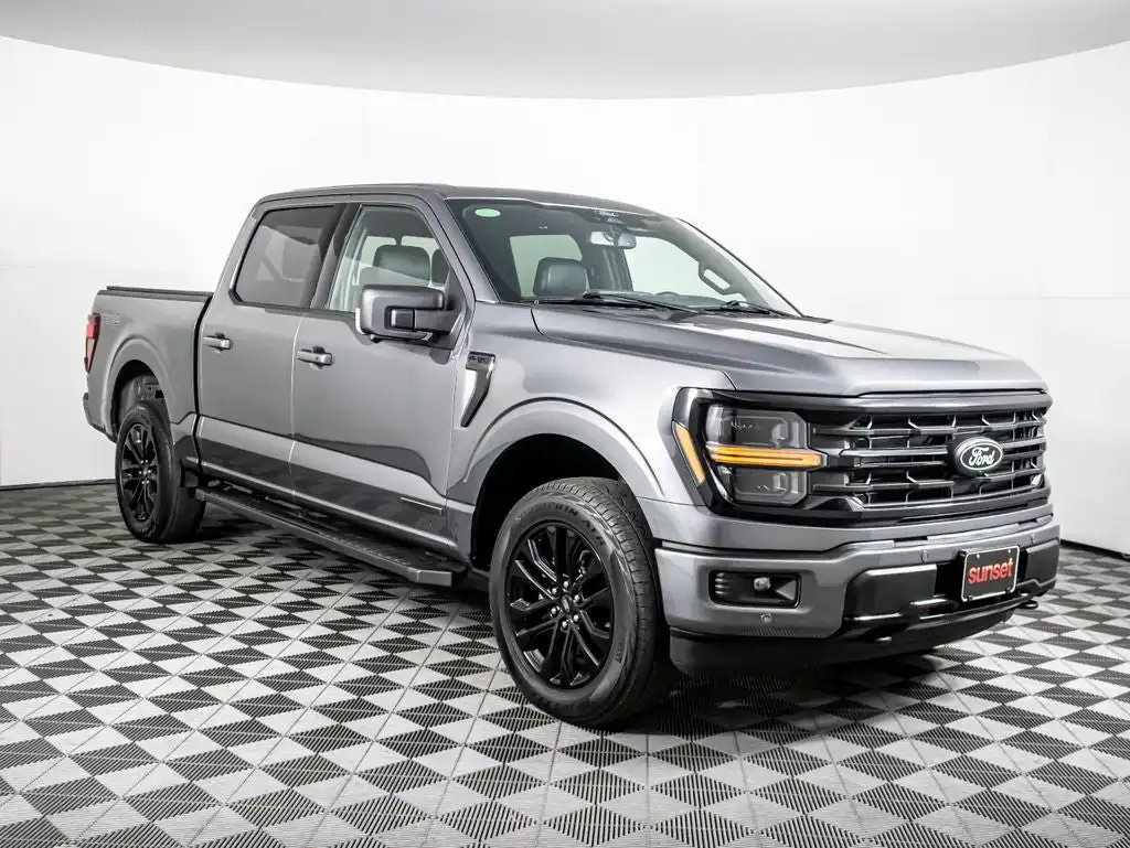 2025 Ford F-150 XLT 4WD SuperCrew 5-1/2' Box's photo