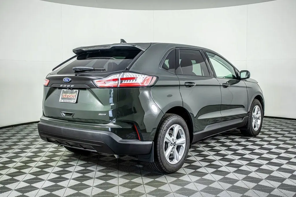 2024 Ford Edge SE AWD photo 4